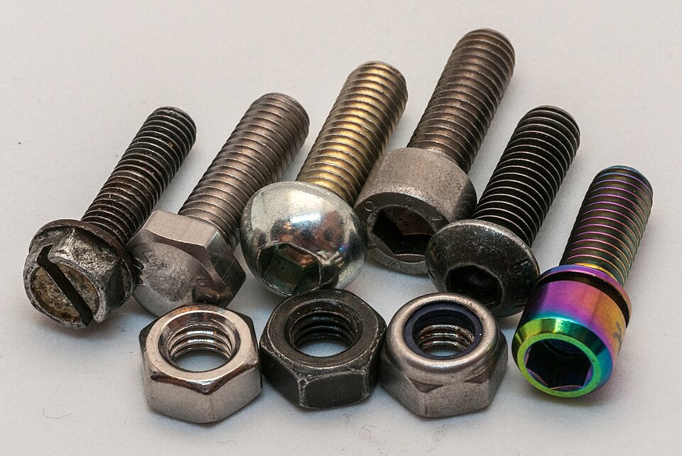 Self-Drilling Screw 8 x 25mm (Pack of 500)
